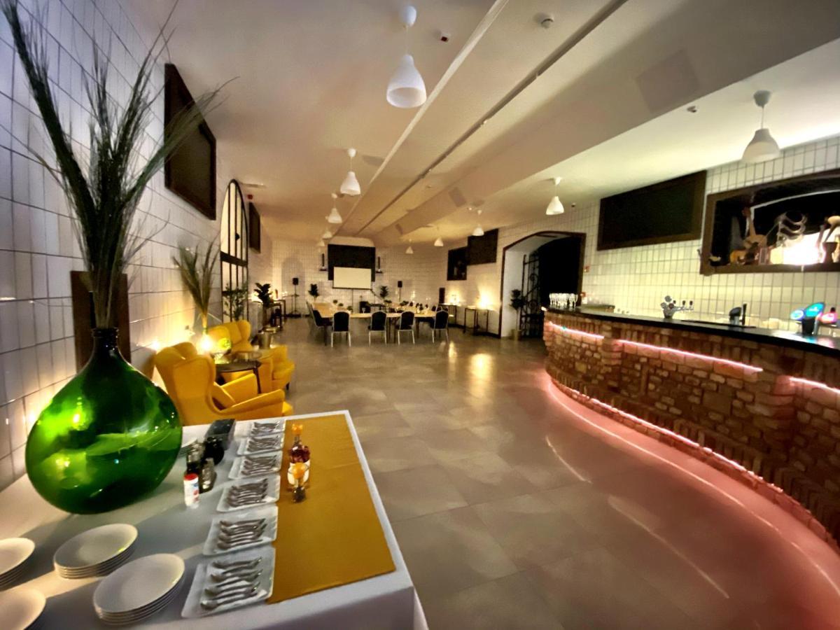 Boutique Hotel & Event Center ブダペスト エクステリア 写真