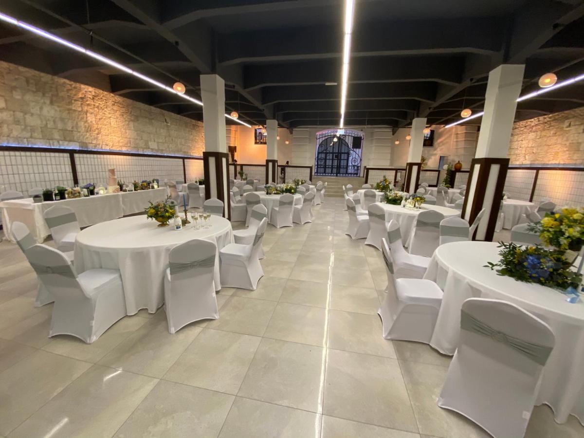 Boutique Hotel & Event Center ブダペスト エクステリア 写真