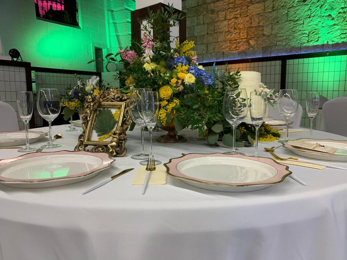 Boutique Hotel & Event Center ブダペスト エクステリア 写真