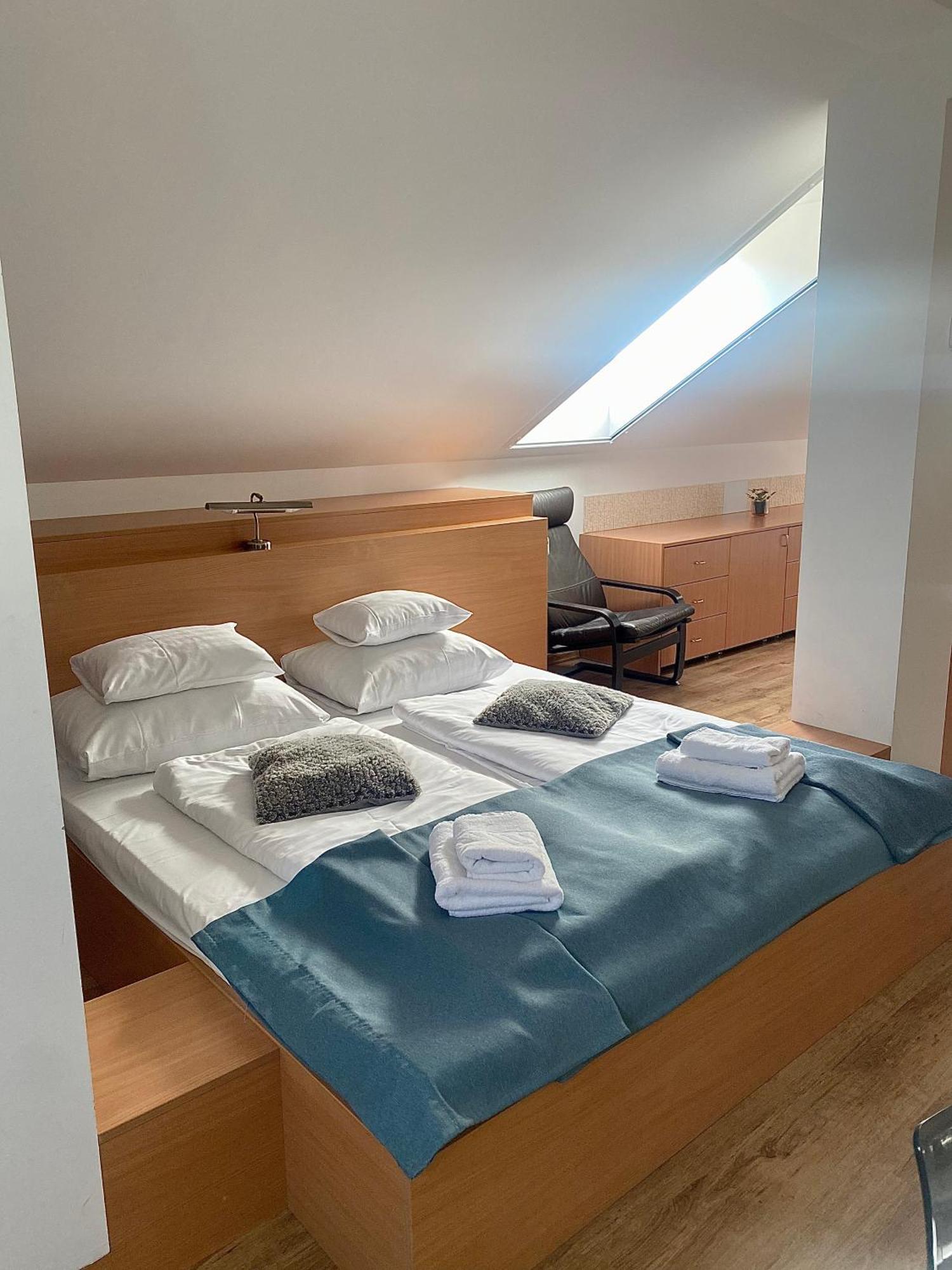 Boutique Hotel & Event Center ブダペスト エクステリア 写真