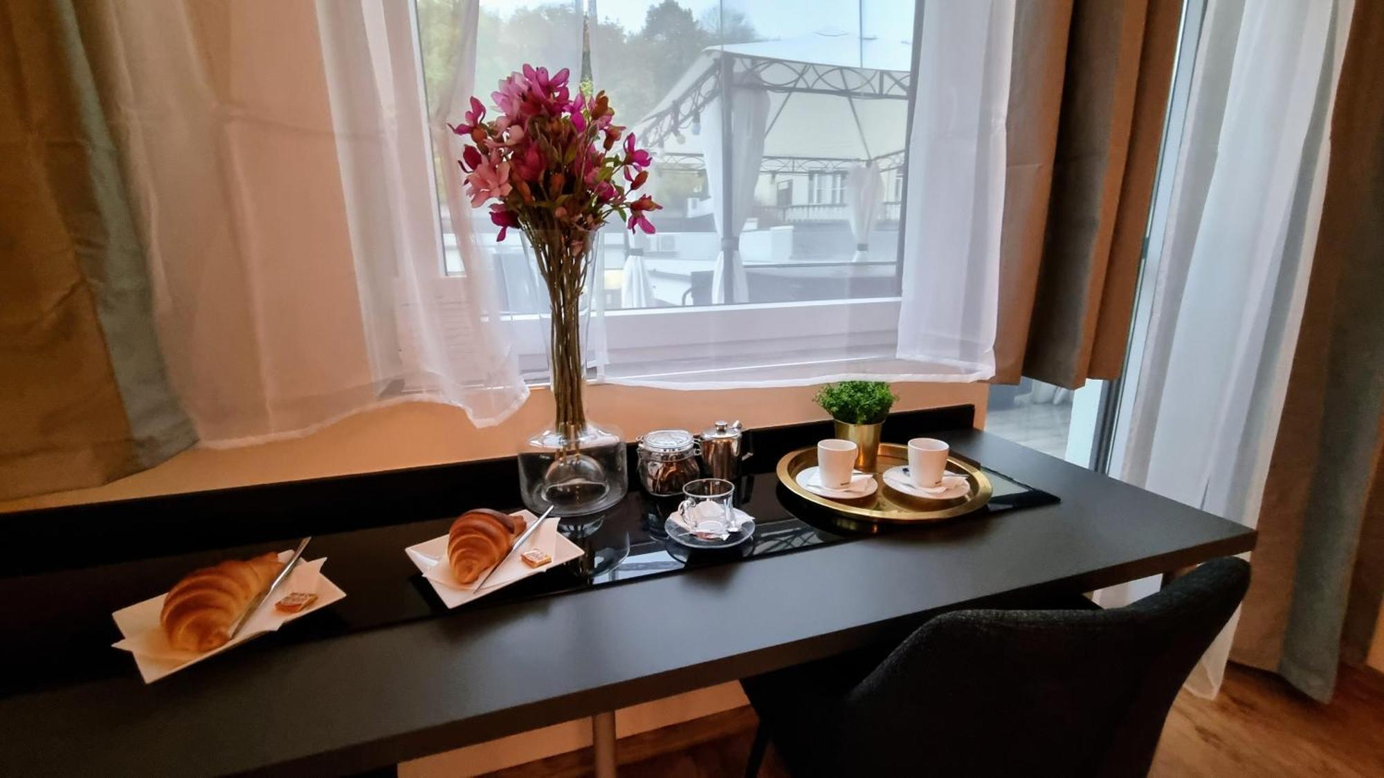 Boutique Hotel & Event Center ブダペスト エクステリア 写真